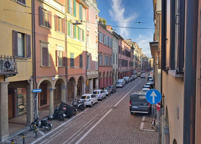 Homeby, Cinisca Inn Bologna