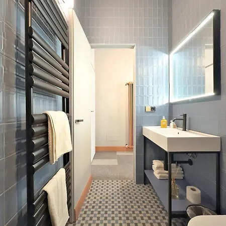 Homeby, Cinisca Estalagem