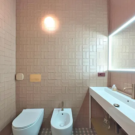 Homeby, Cinisca * Bolonha