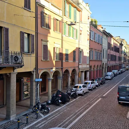 Πανδοχείο Homeby, Cinisca *