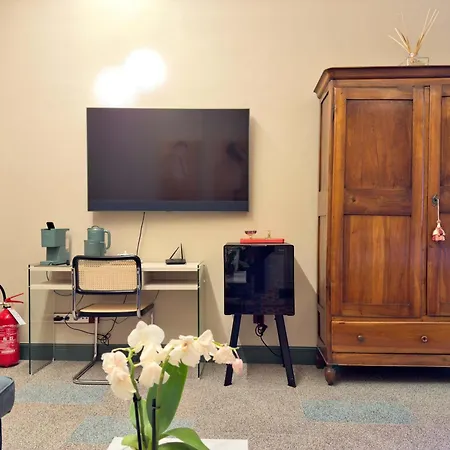 Homeby, Cinisca Han/Misafirhane *