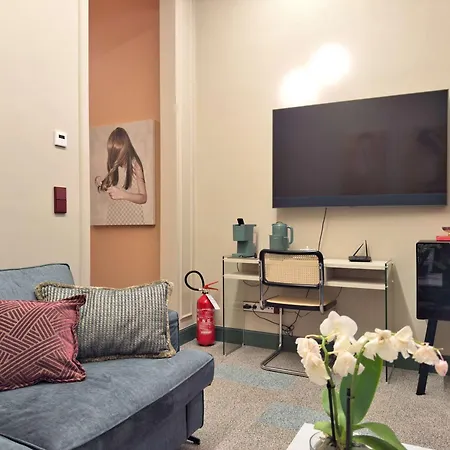 אורחן Homeby, Cinisca