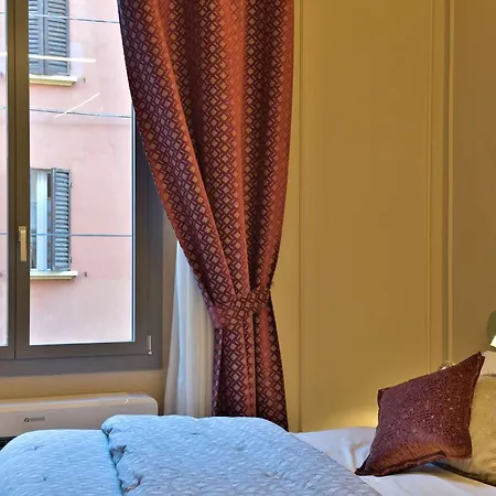 Homeby, Cinisca Bolonha