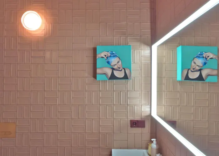 Homeby, Cinisca Bologna