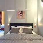 Fogadó Homeby, Cinisca