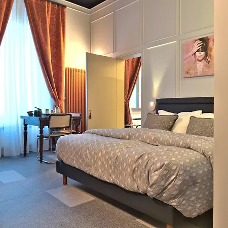 Homeby, Cinisca イン *